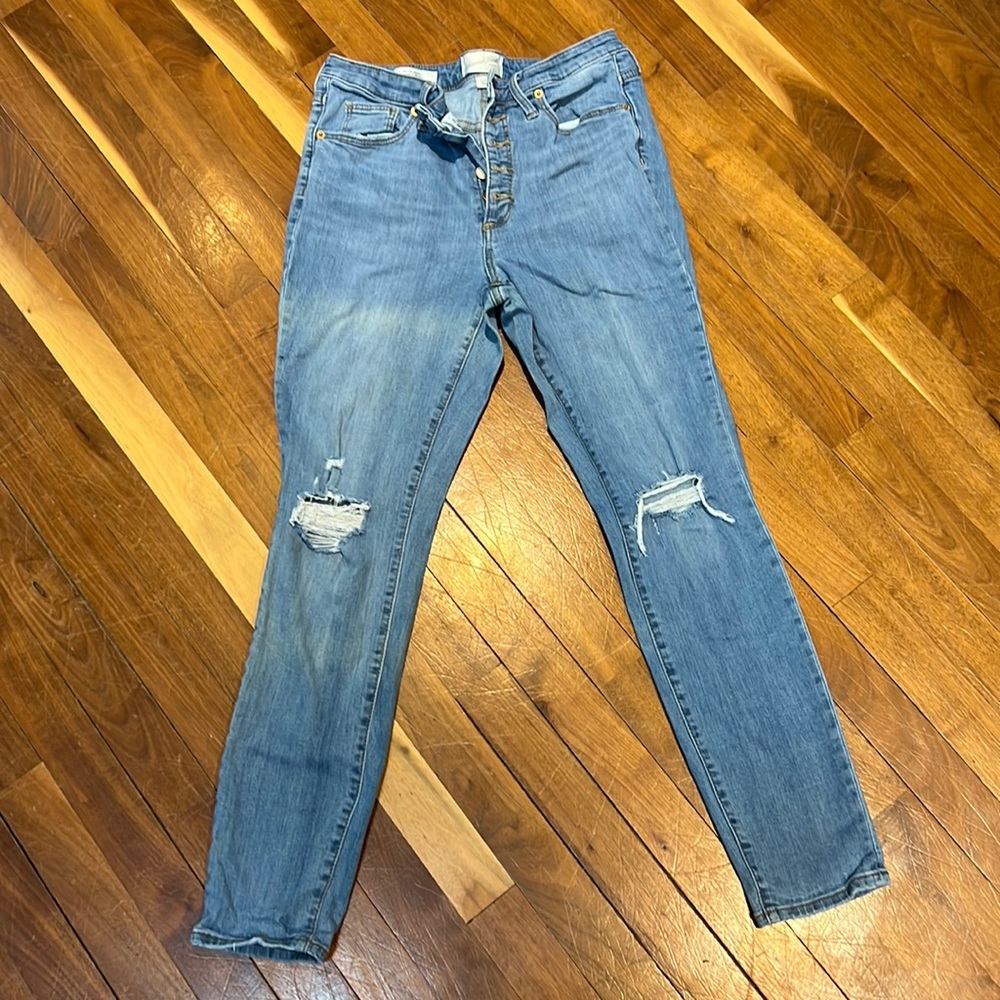 Universal Thread•High Rise Skinny Jeans